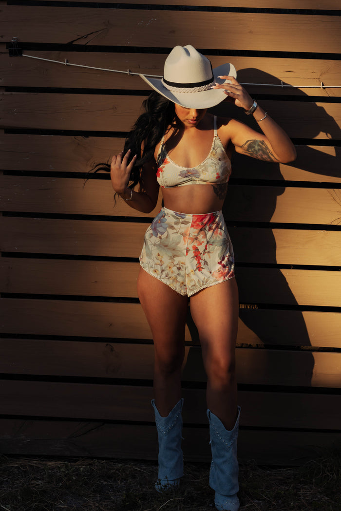 Honeybee Bralette Set - L & XXL left