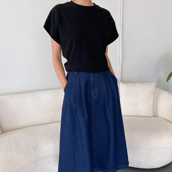 Le Bon Shoppe - Jeanne Tee in Black