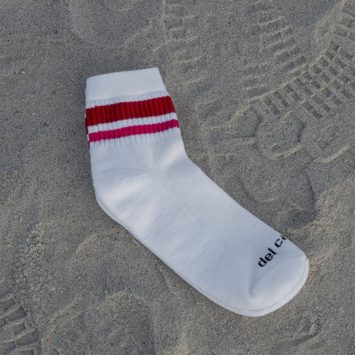 Del Campo Reds golf socks