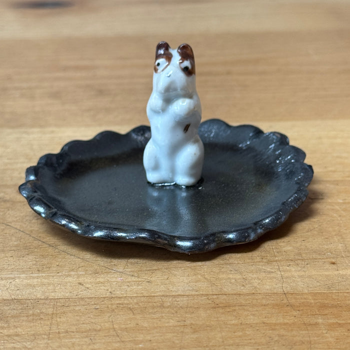 Graphite Dish with Begging Dog - 3.25"D