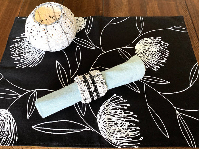 Black & White Beaded Zulu Napkin Rings