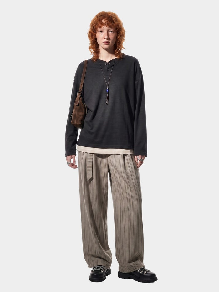 Paper Straight Bracken Henley black — worn on model