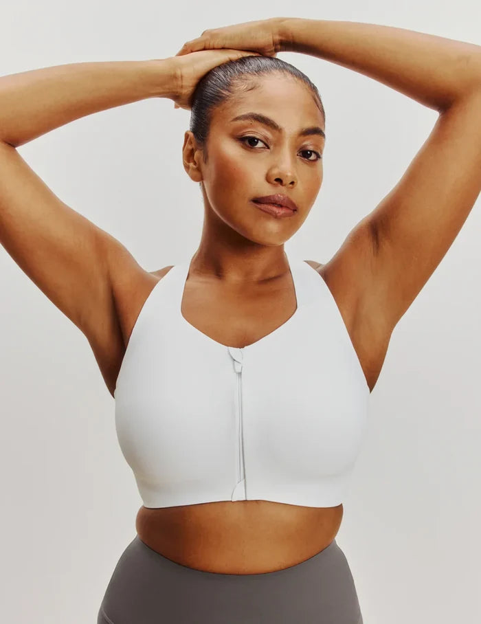 Cassaerea is a 34G and wears a Knix size 6++  | White