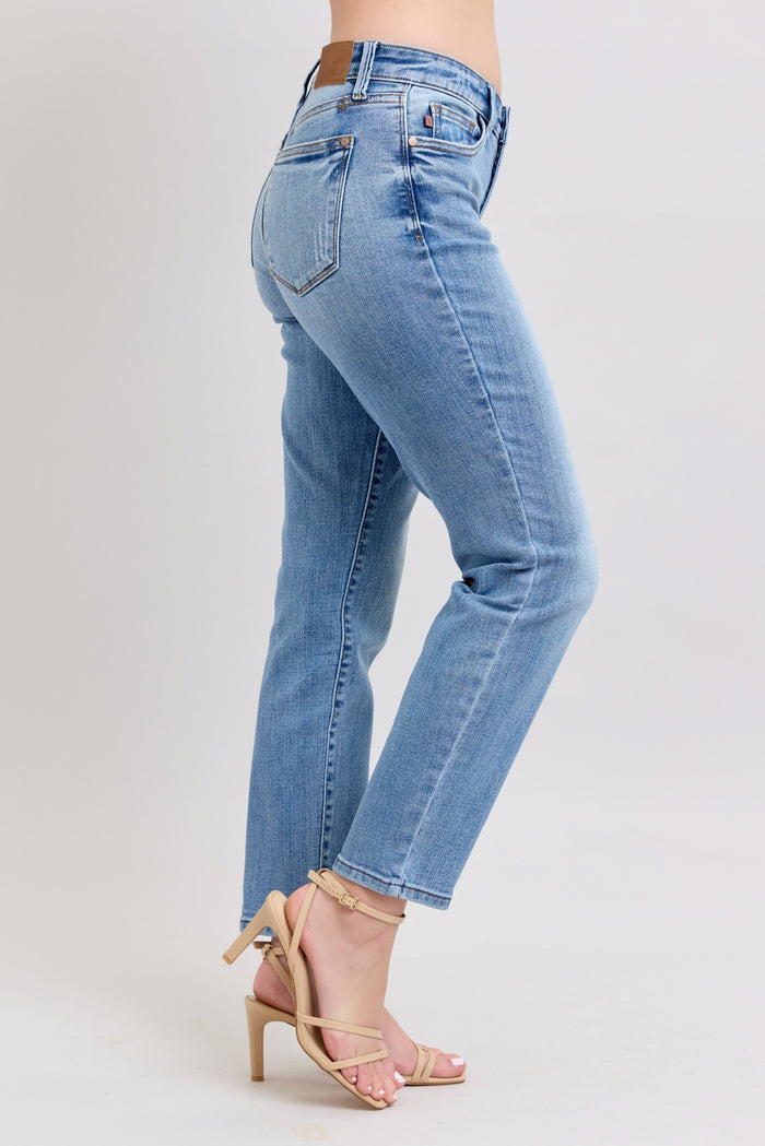 Cellphone Pocket Mid Rise Slim Fit