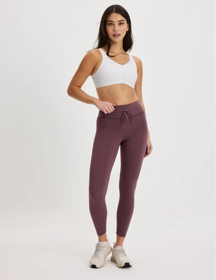 | Front view of model wearing the CloudCut™ Legging highlighting the coverage and fit | Dahlia