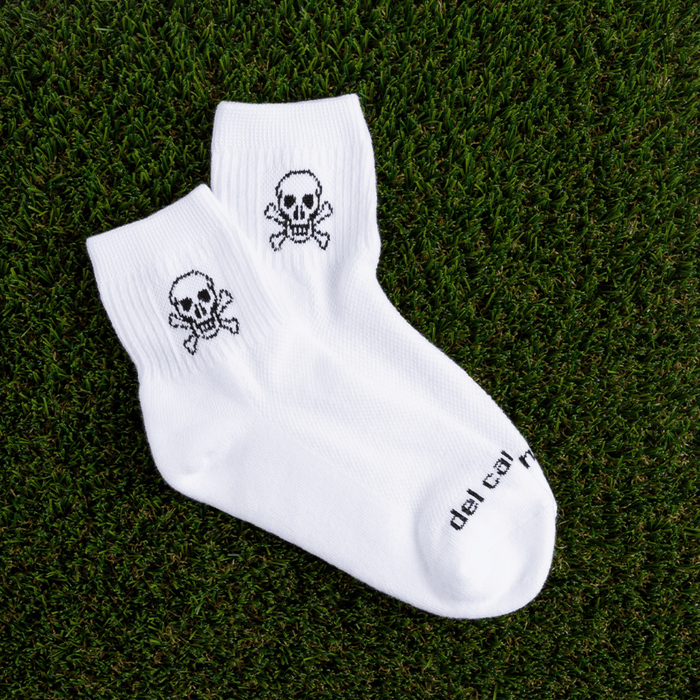 Del Campo Crossbones golf socks