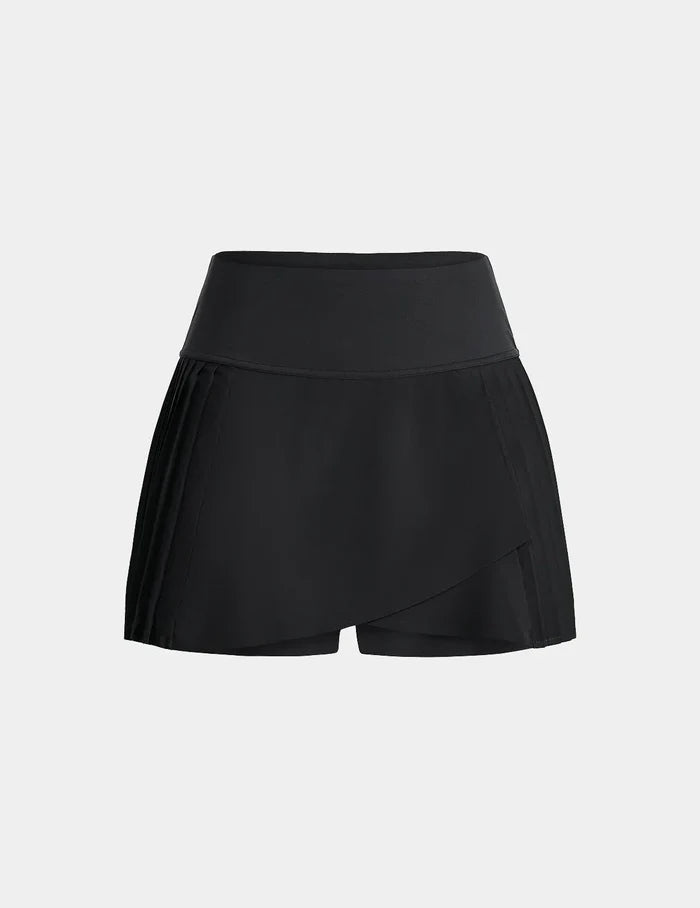 | Front view of model highlighting the coverage and fit | Black