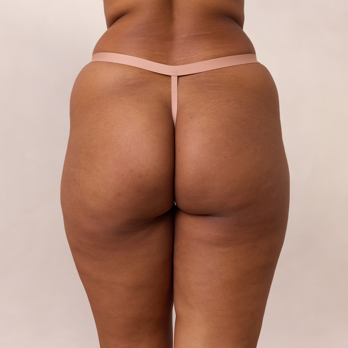 Nayeli, M
