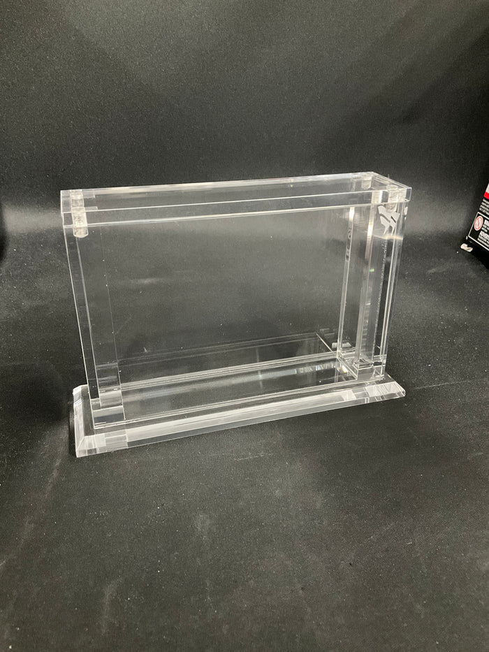 Fanatics Horizontal Magnetic Graded Card Display Case