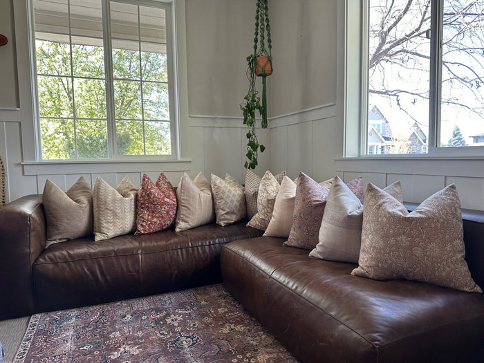 Goldie Pillow Cover: 22x22 Cover Only
