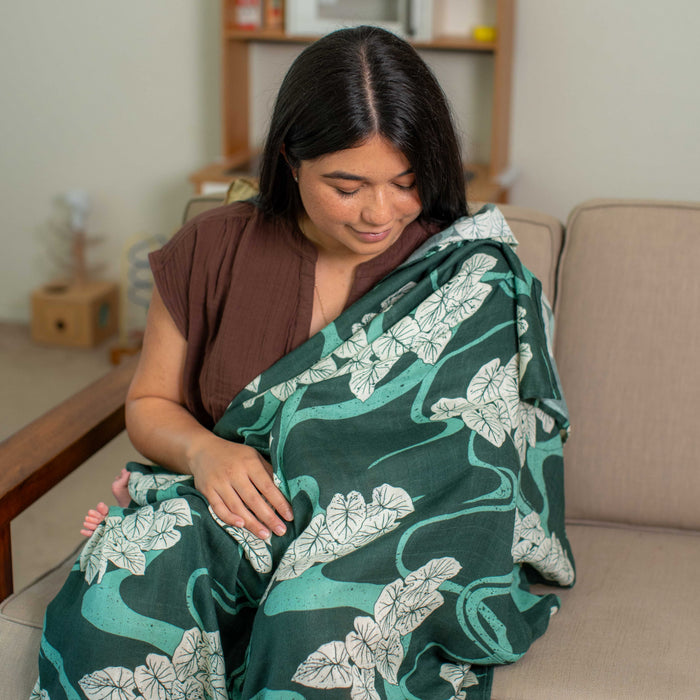 Hawaiian Loʻi Pō Kapa Moe - Hawaiian Bamboo Swaddle Blanket