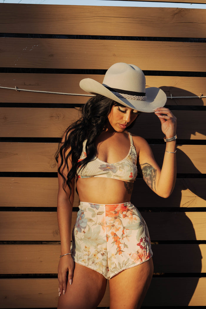 Honeybee Bralette Set - L & XXL left