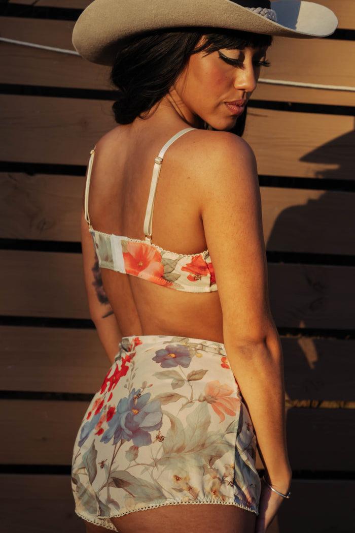Honeybee Bralette Set - L & XXL left