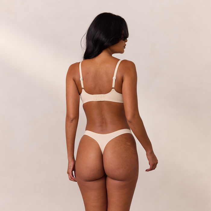 Muriel, 32DD/S