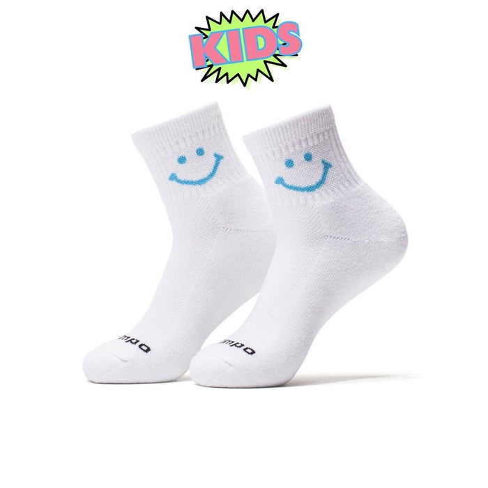 Del Campo Kids Pack golf socks featuring four kids' designs: smiley, blue smiley, pink smiley, and 1776