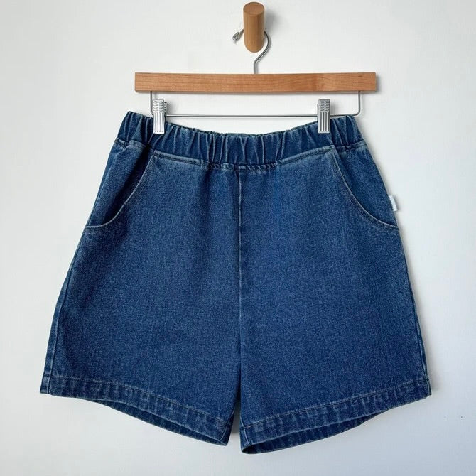 Le Bon Shoppe: City Shorts in Blue Denim