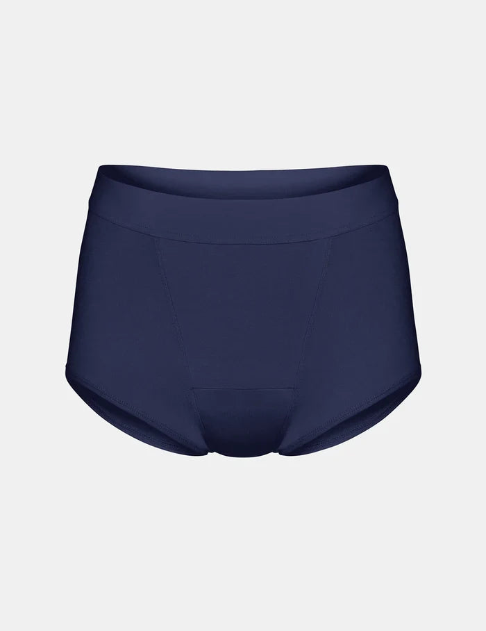 | Front view of model highlighting the coverage and fit | Midnight