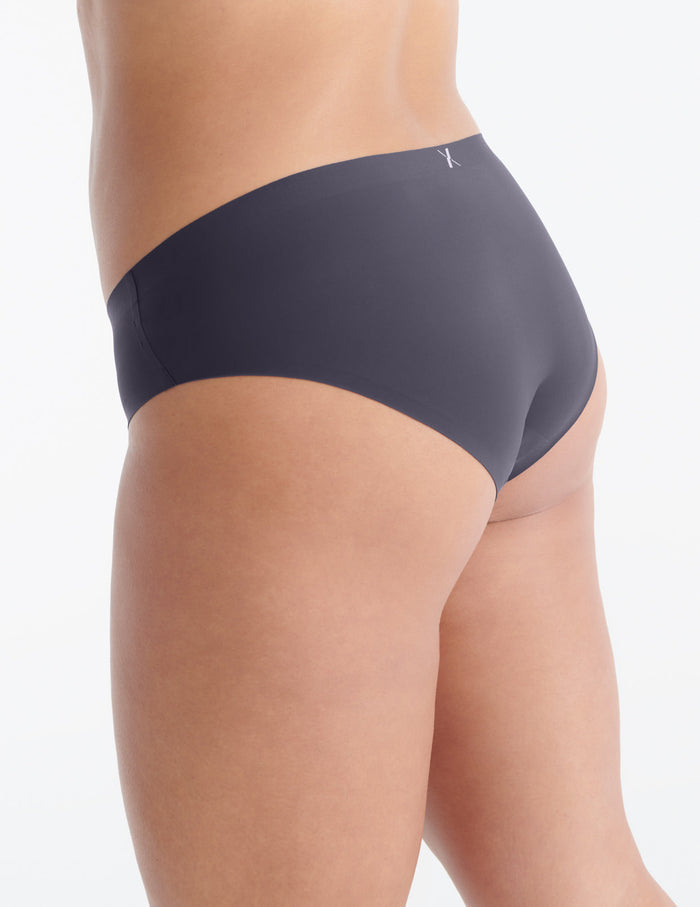 | Front view of model highlighting the coverage and fit | Twilight Navy/Spiced Apple/Rosette