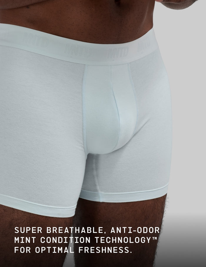 | Text on Image: Super breathable, anti-odor Mint Condition Technology™ for optimal freshness | Ice