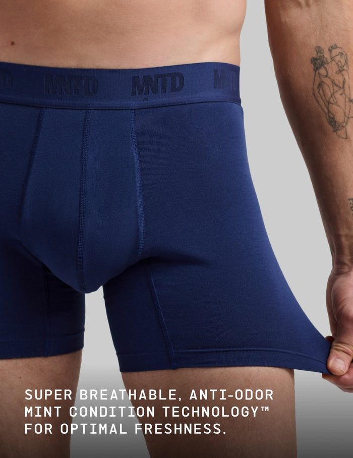 | Text on Image: Super breathable, anti-odor Mint Condition Technology™ for optimal freshness | Midnight