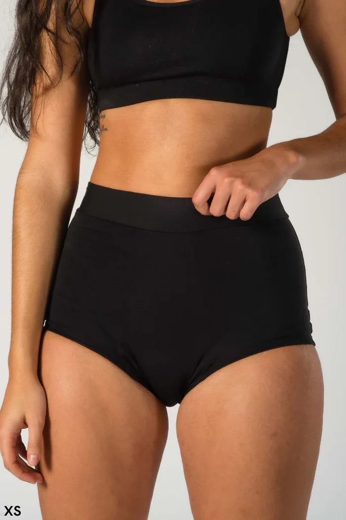 XS / Black