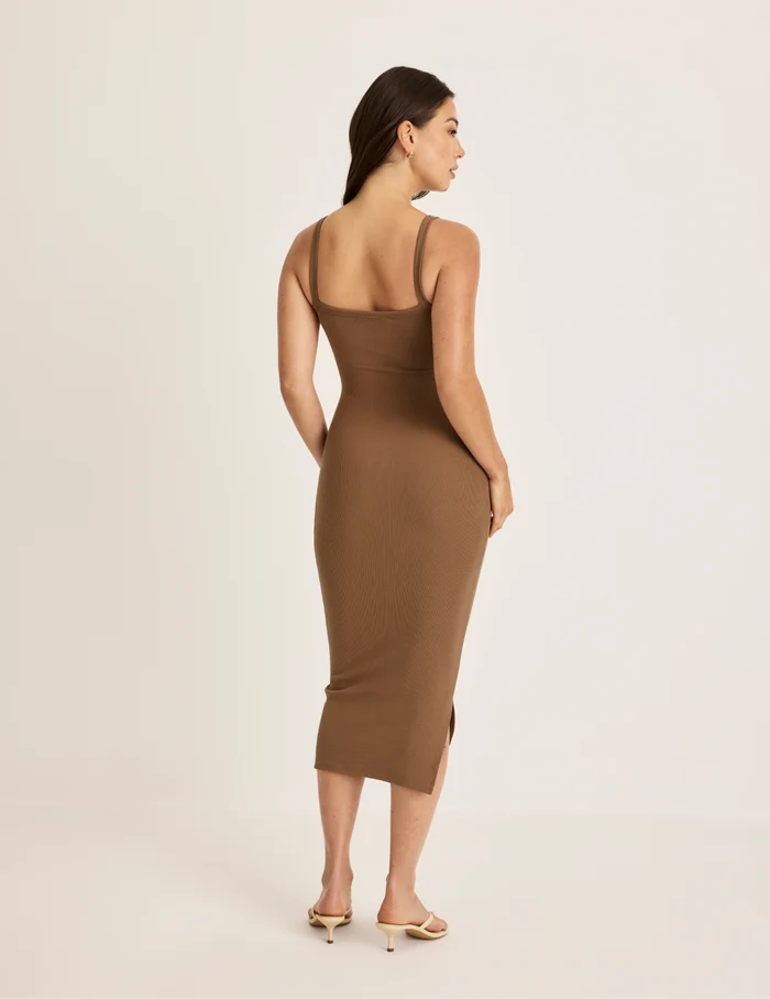 Alexandra is 5’8.5” tall and wearing KNIX S | Back view of model wearing the SculptRib™ Cotton Cami Dress highlighting the neckline, fabric and hugging fit | Bark
