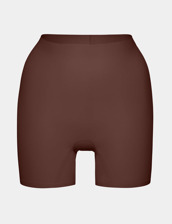 | Shortie Thigh Saver® 4” shown front-facing against a light gray background | Sable