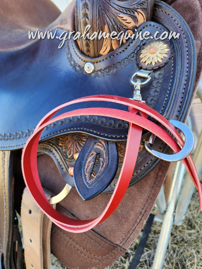 Red / Clip & Dee- 18" Tied Strings