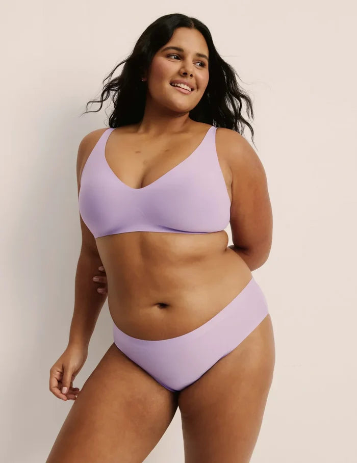 | Front view of model highlighting the coverage and fit | Lilac