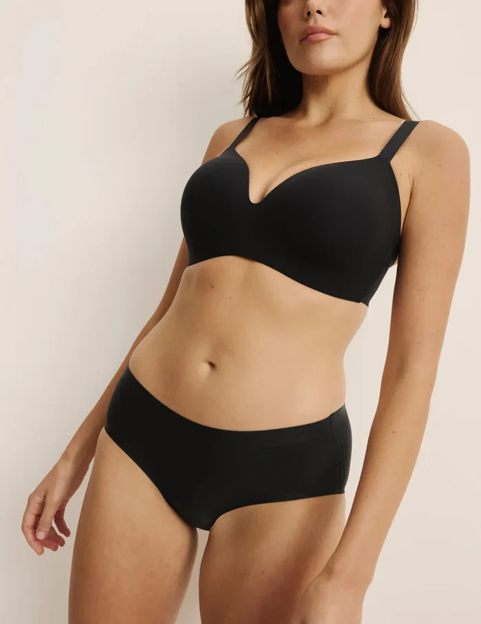| Front view of model highlighting the coverage and fit | Black