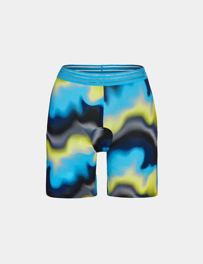 | Front view of model highlighting the coverage and fit | Energize
