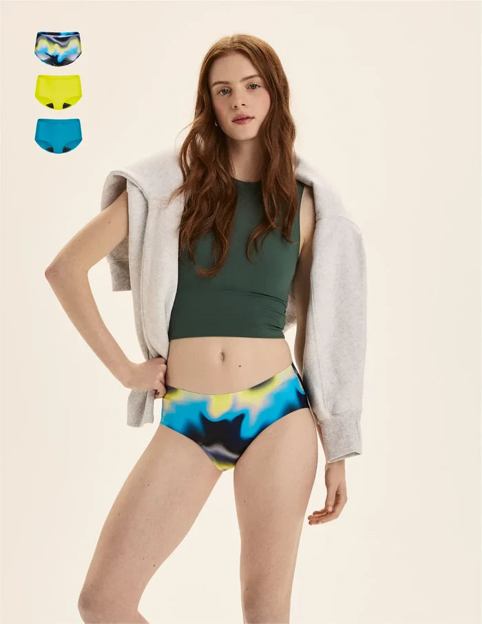 | Front view of model wearing the Teen Leakproof UltraThin No-Show Boyshort highlighting the coverage and smooth fit | Energize/Marina/Highlight