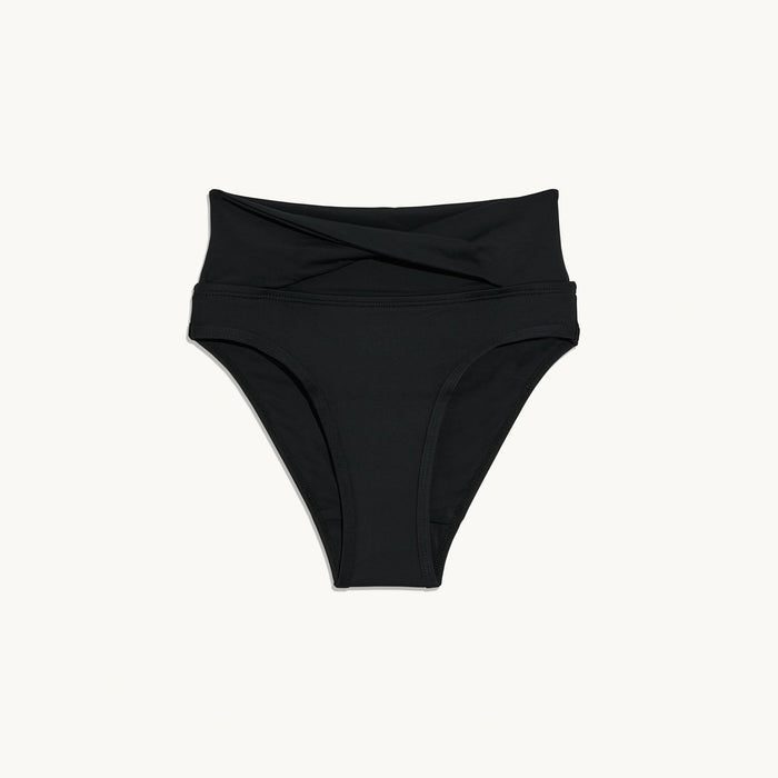 | Front view of model highlighting the coverage and fit | Black