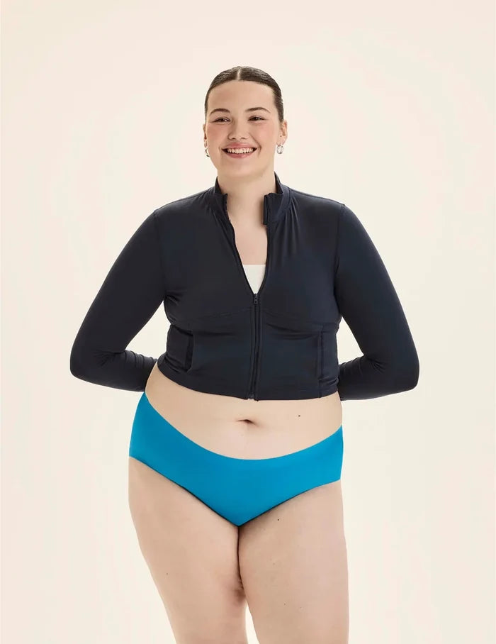| Front view of model highlighting the coverage and fit | Marina