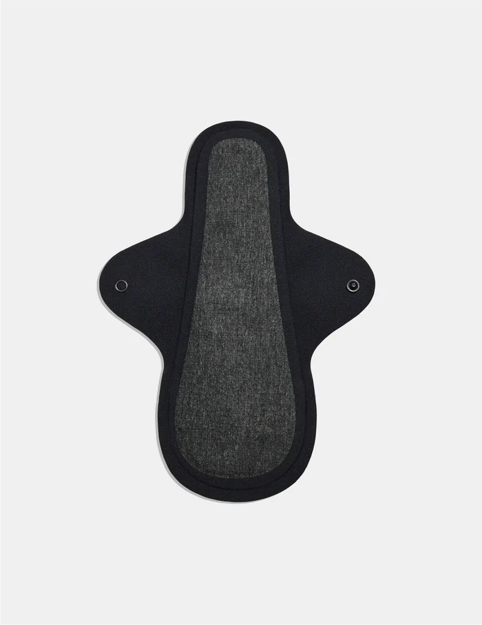 | Teen Super Leakproof Reusable Snap Pads shown front-facing against a light gray background | Black