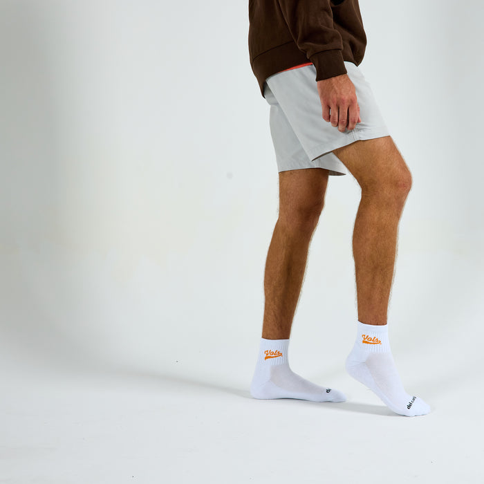 Del Campo Tennessee Script golf socks on a male model in studio