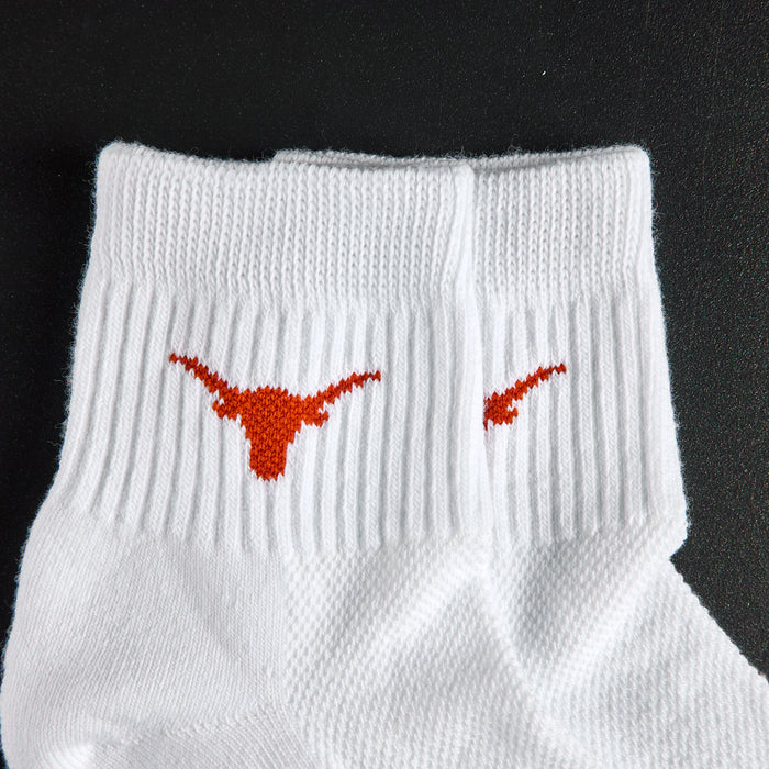 Del Campo Texas Longhorns golf socks, embroidered burnt orange Longhorn silhouette detail