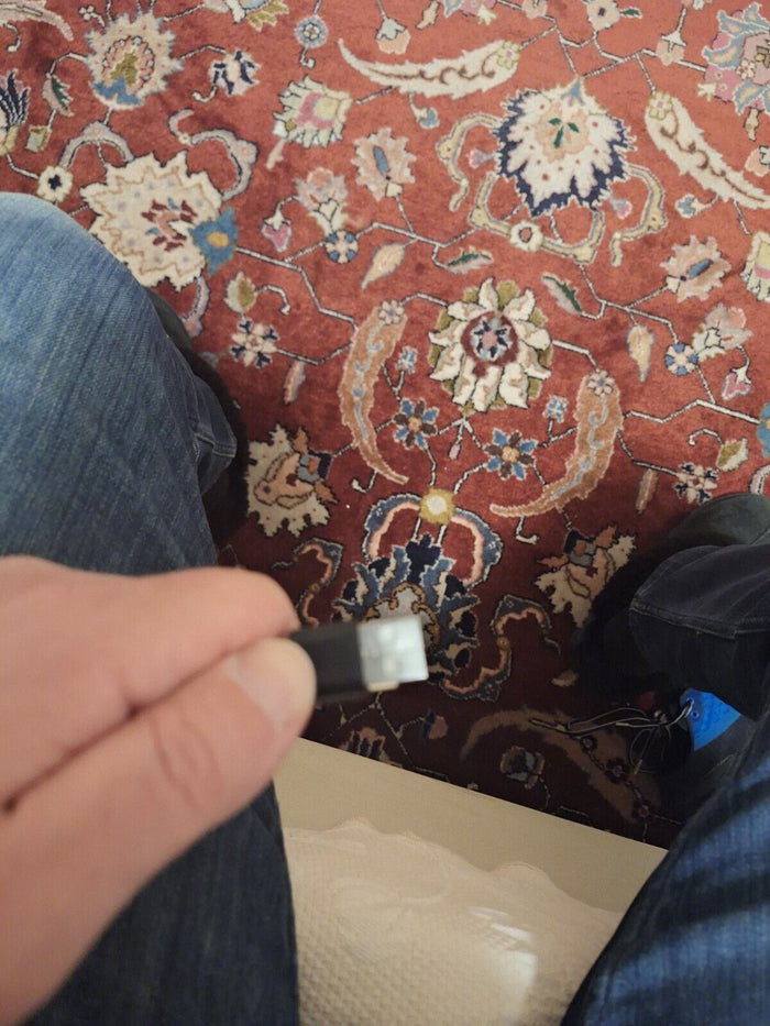 USB-C Data/ Charging Cable NOT WORKING, FRAYED: FOR PARTS!!  Approximately 41"