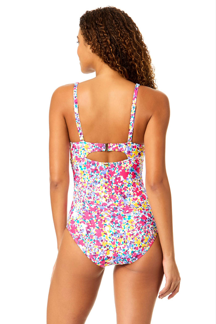 Women's Villa Vera Underwire Surplice One Piece Swimsuit